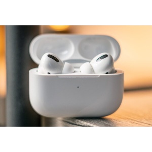 Bluetooth slušalice AirPods Pro (2.gen) with MagSafe