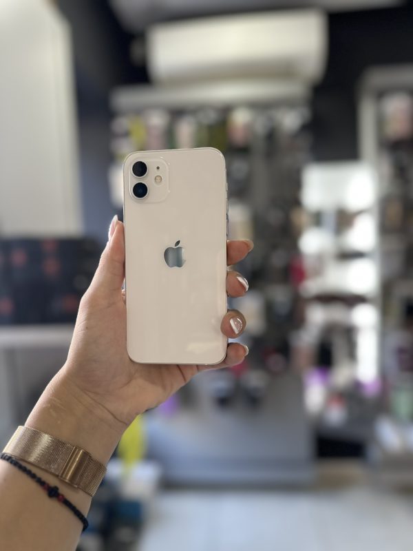Apple Iphone 12 128GB White | 97% zdravlje | 10/10 | polovan