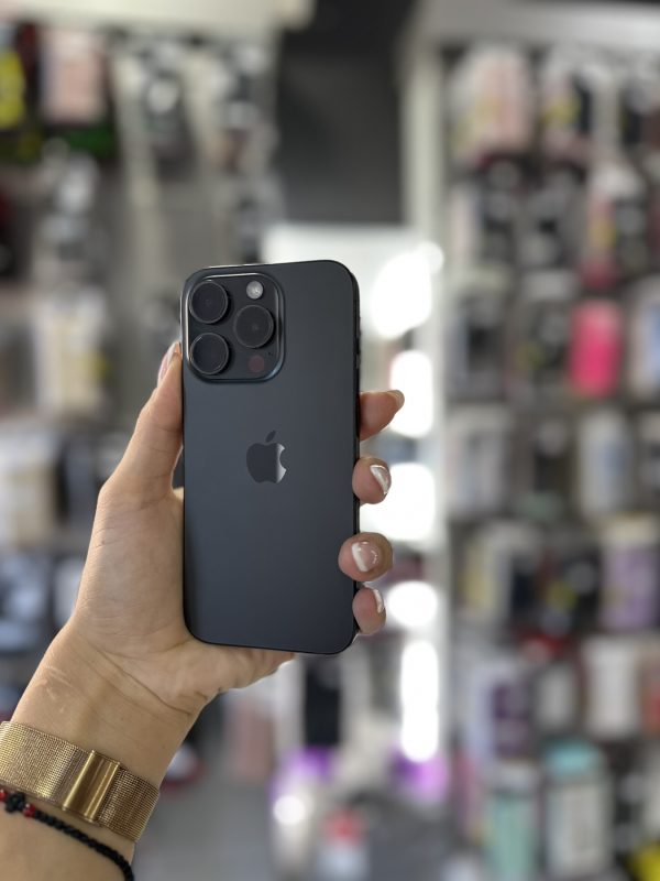 Apple Iphone 15 Pro 128GB | 87% zdravlje | TOP STANJE | polovan