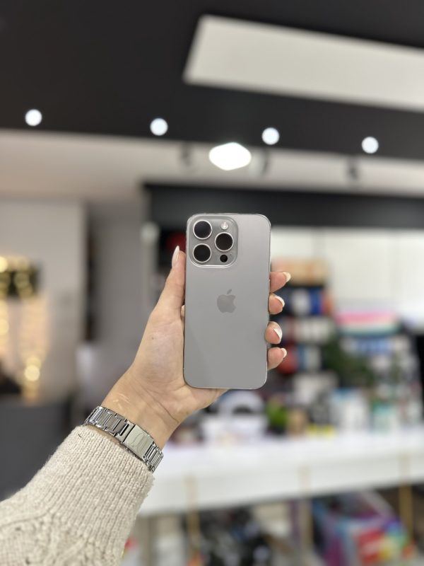 Apple Iphone 15 Pro 128GB Natural Titanium | 92% zdravlje baterije | polovan