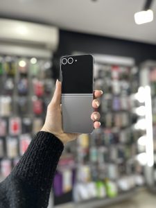 Samsung Galaxy Z Flip6 12GB 256GB Silver Shadow | polovan