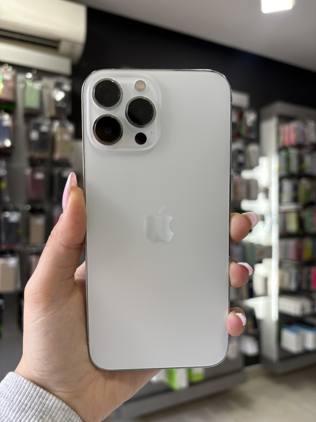 viber_slika_2026-01-29_16-38-33-860 Apple Iphone 13 Pro Max 256GB White | 87% zdravlje | polovan - Image 1