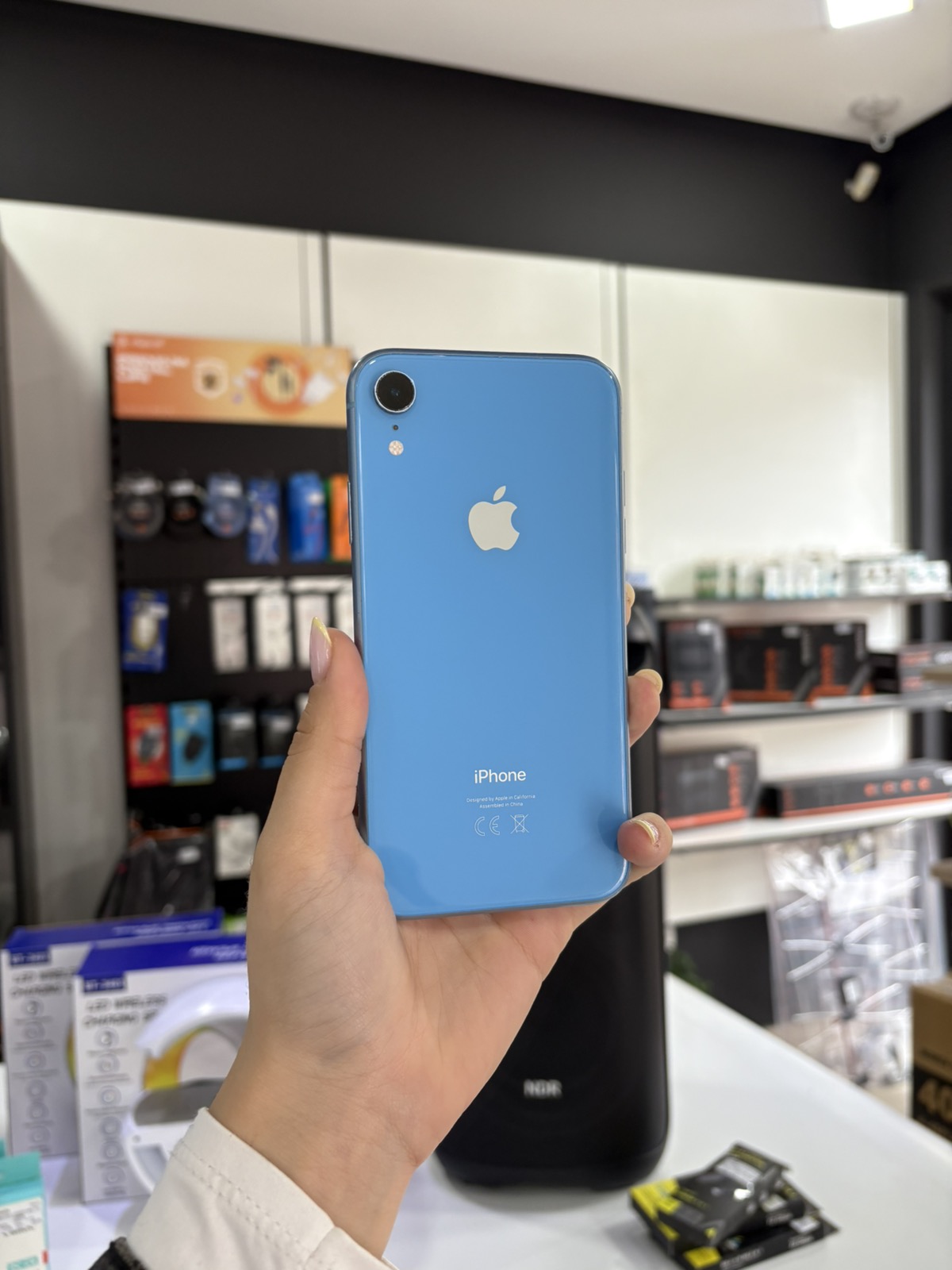 viber_slika_2026-03-02_15-32-55-382 Apple Iphone XR 64GB Blue | 100% zdravlje baterije | polovan - Image 1