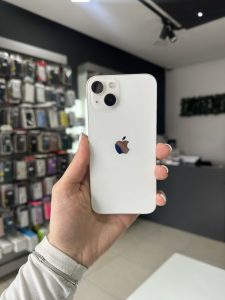 Apple Iphone 13 128GB Starlight | 85% zdravlje baterije | polovan